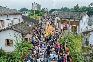 文班：我的脚踝很好 不介意出场限制 这是我首个赛季&要长远考虑